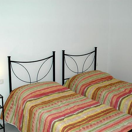 Holiday Homes Stella Marina San Teodoro  Bilik gambar