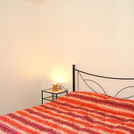 Holiday Homes Stella Marina San Teodoro  Bilik gambar
