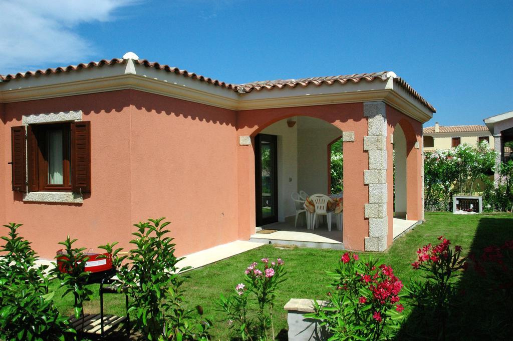 Holiday Homes Stella Marina San Teodoro  Bilik gambar