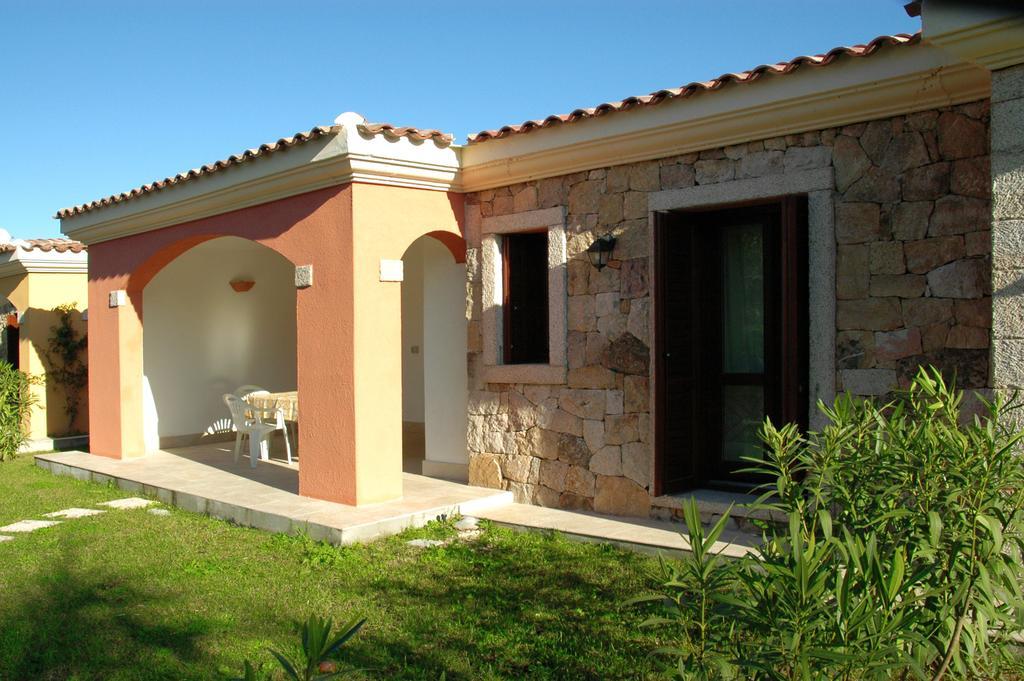 Holiday Homes Stella Marina San Teodoro  Bilik gambar